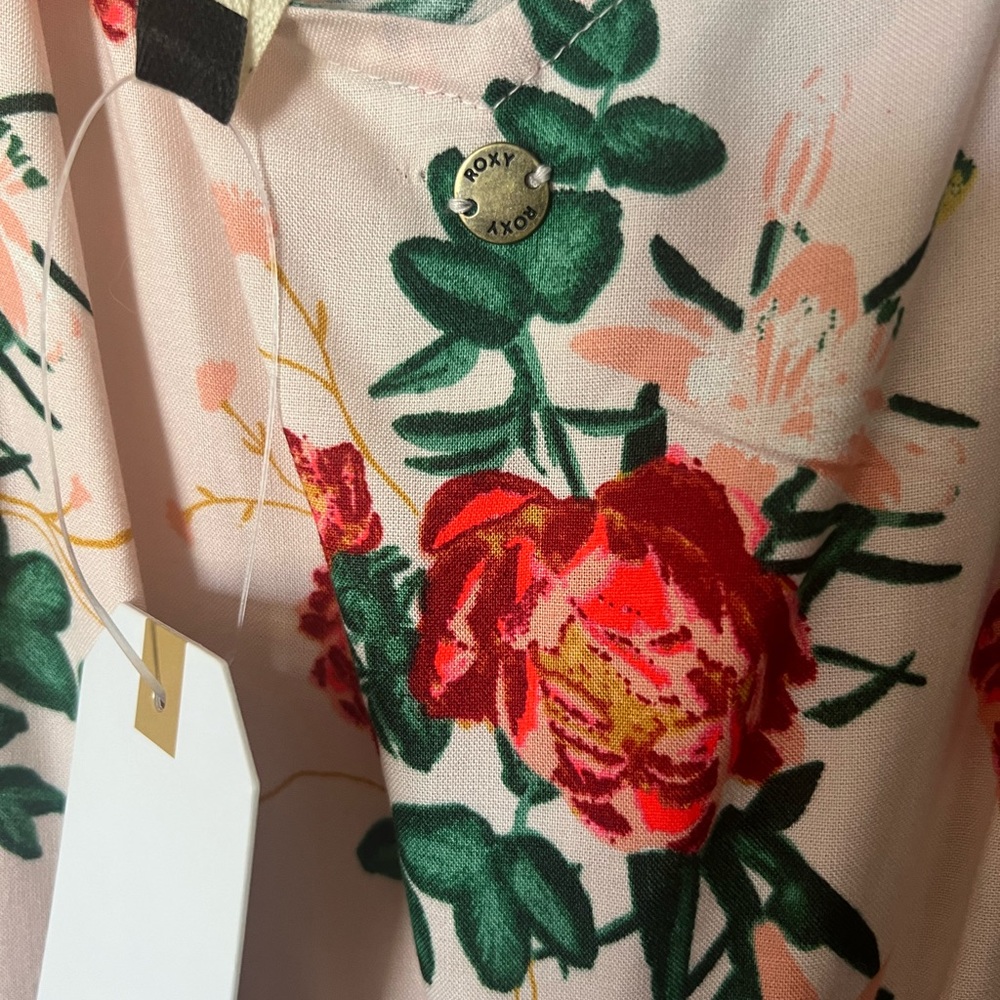 NEW Roxy Romper 🍓 - Picture 6 of 6